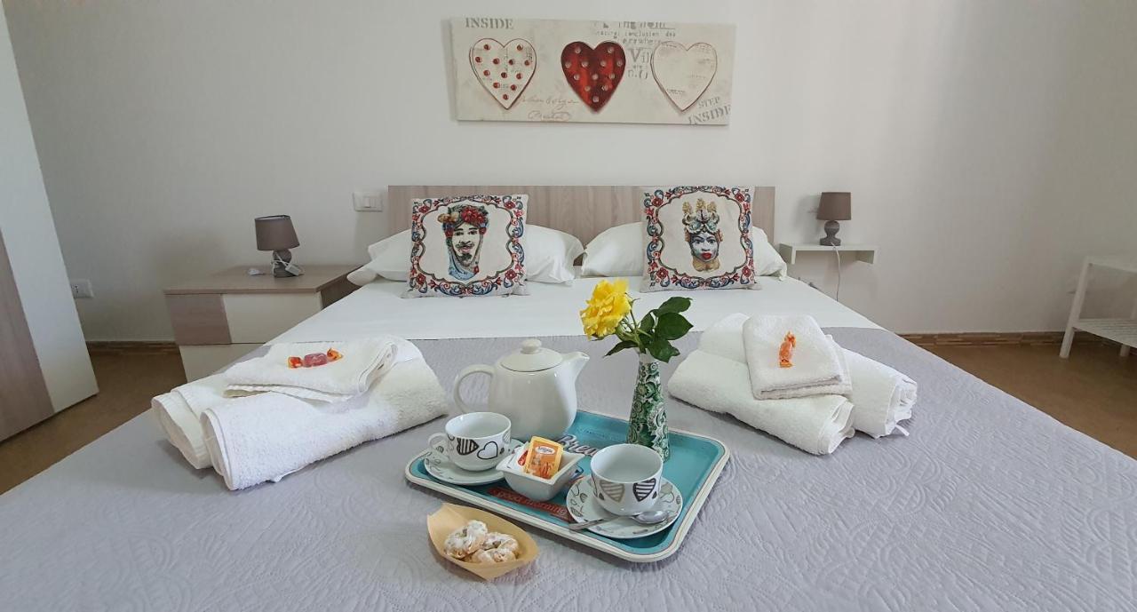 A Casa Di Coso B&B Marsala Bagian luar foto